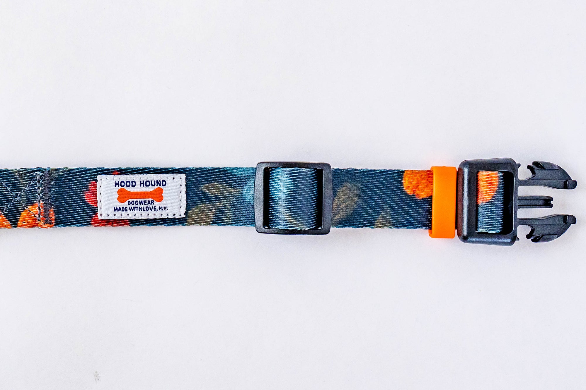 Grandma’s Couch Martingale Dog Collar